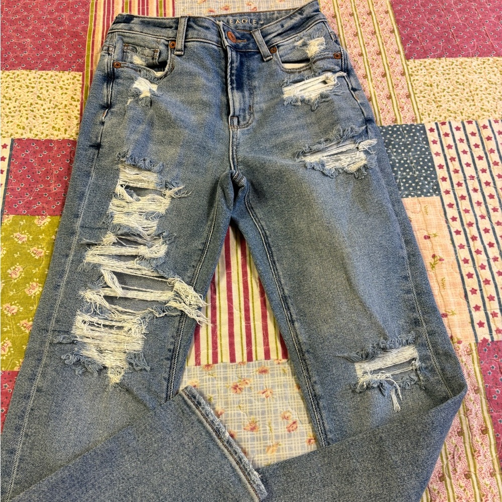 AE MOM Jeans